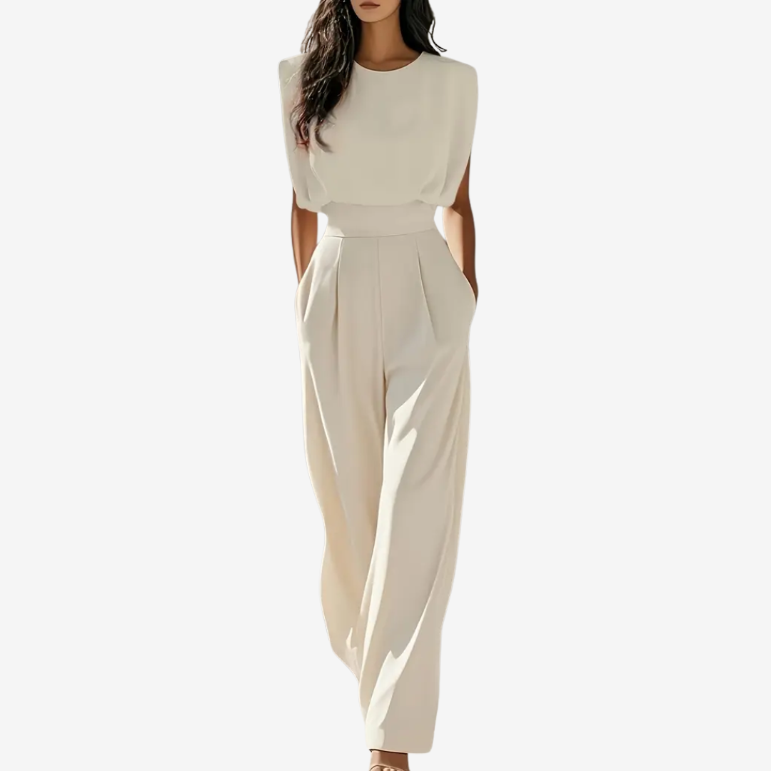 Ariia™ Jumpsuit med belte