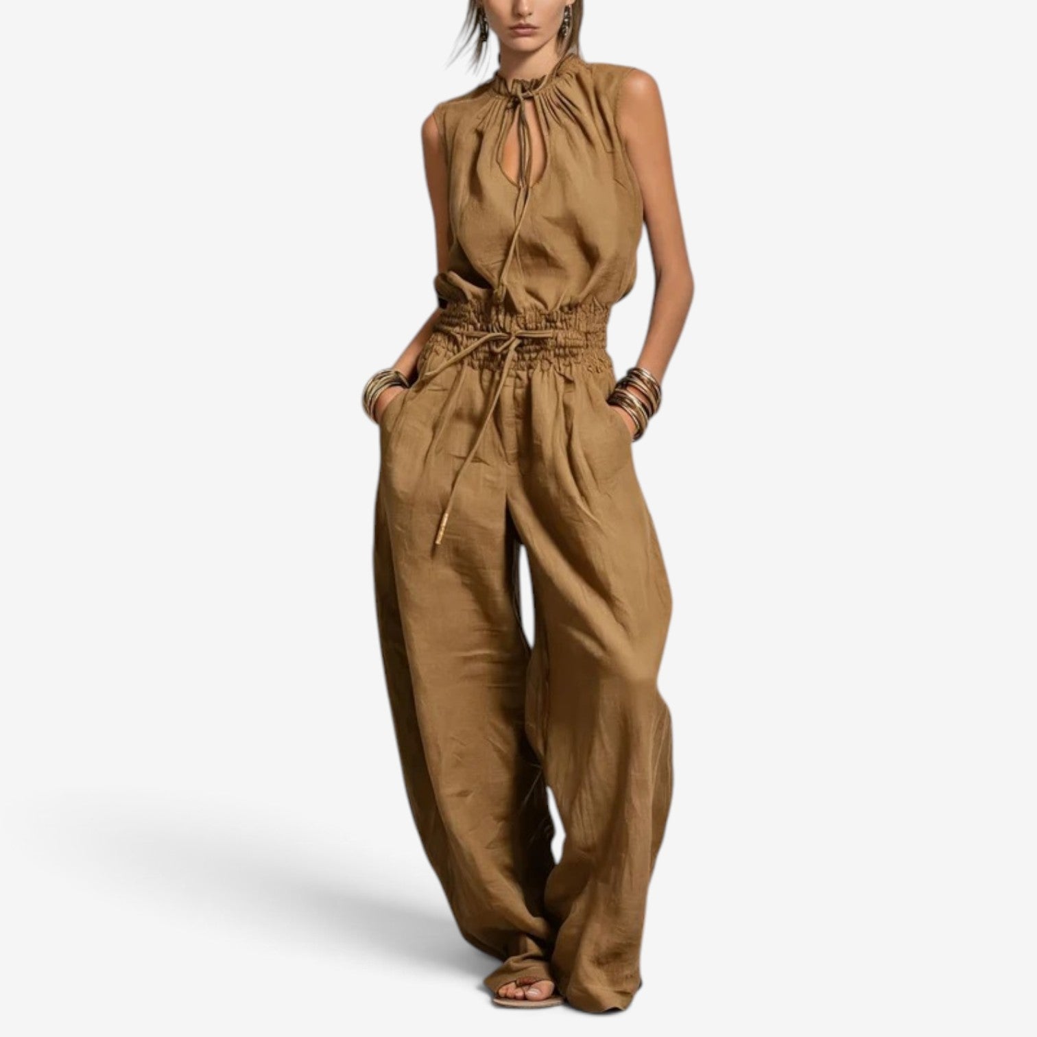 Elisse™ Ermeløs jumpsuit