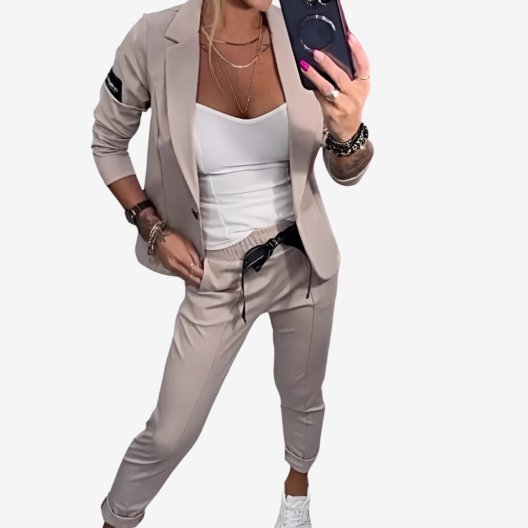 Anne™ Moderne antrekk