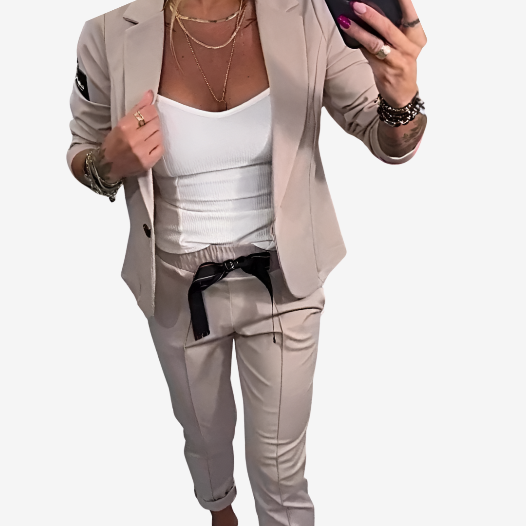 Anne™ Moderne antrekk