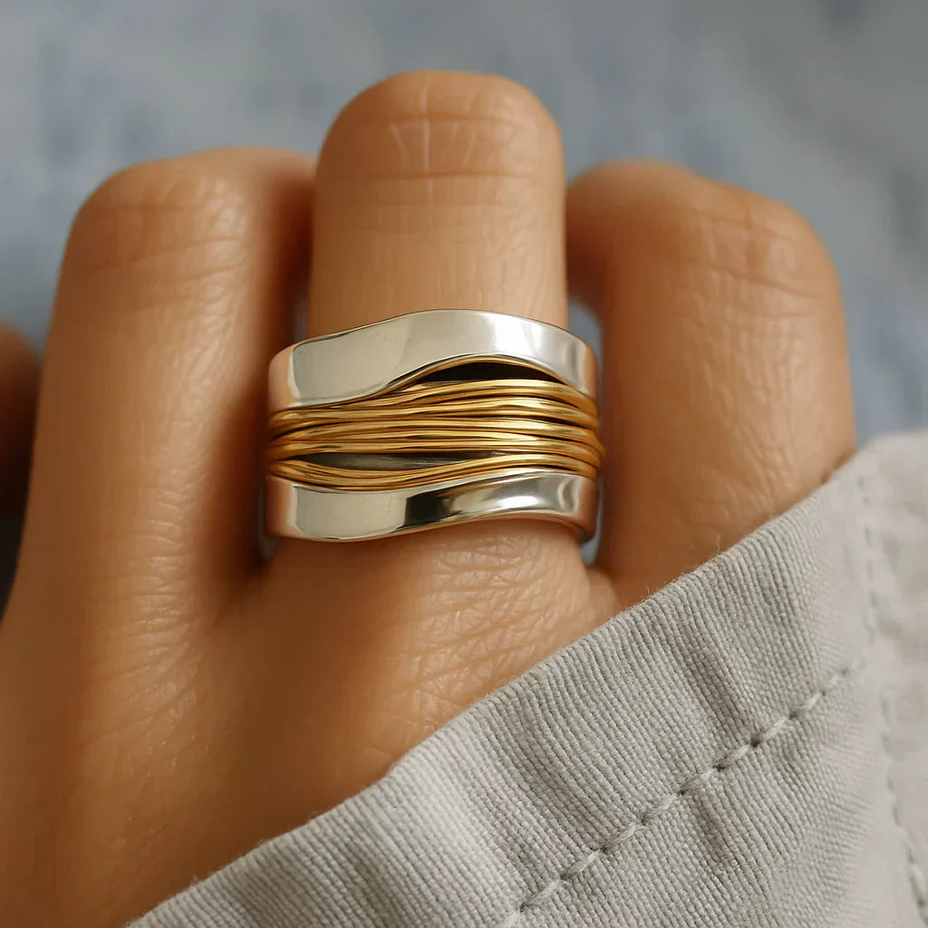 Mirette™ Fancy ring